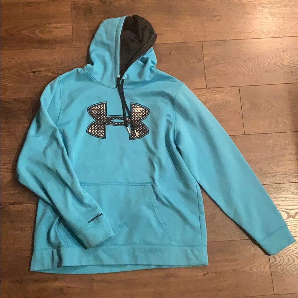 men’s Under Armour hoodie